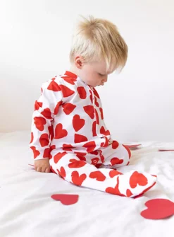 FRED & NOAH Love Heart Sleepsuit 3-6 Month